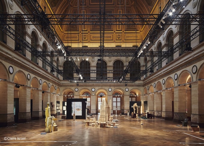 クレジット付 ̳©Claire Israel 25_251022_THEMAFAIR-8983HDS